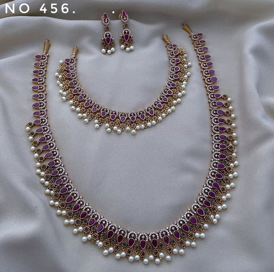 Amutha Kunti Jewellery Set For You