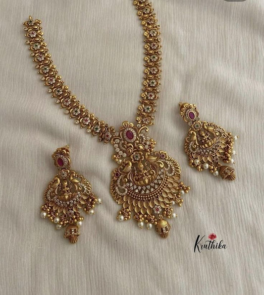 Kunti Special Diamond Set